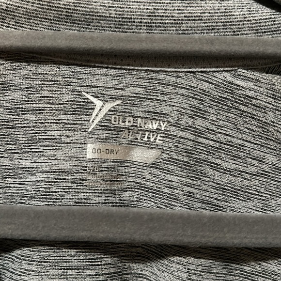 BUNDLE black active wear shirt and jacket size L - Picture 8 of 8